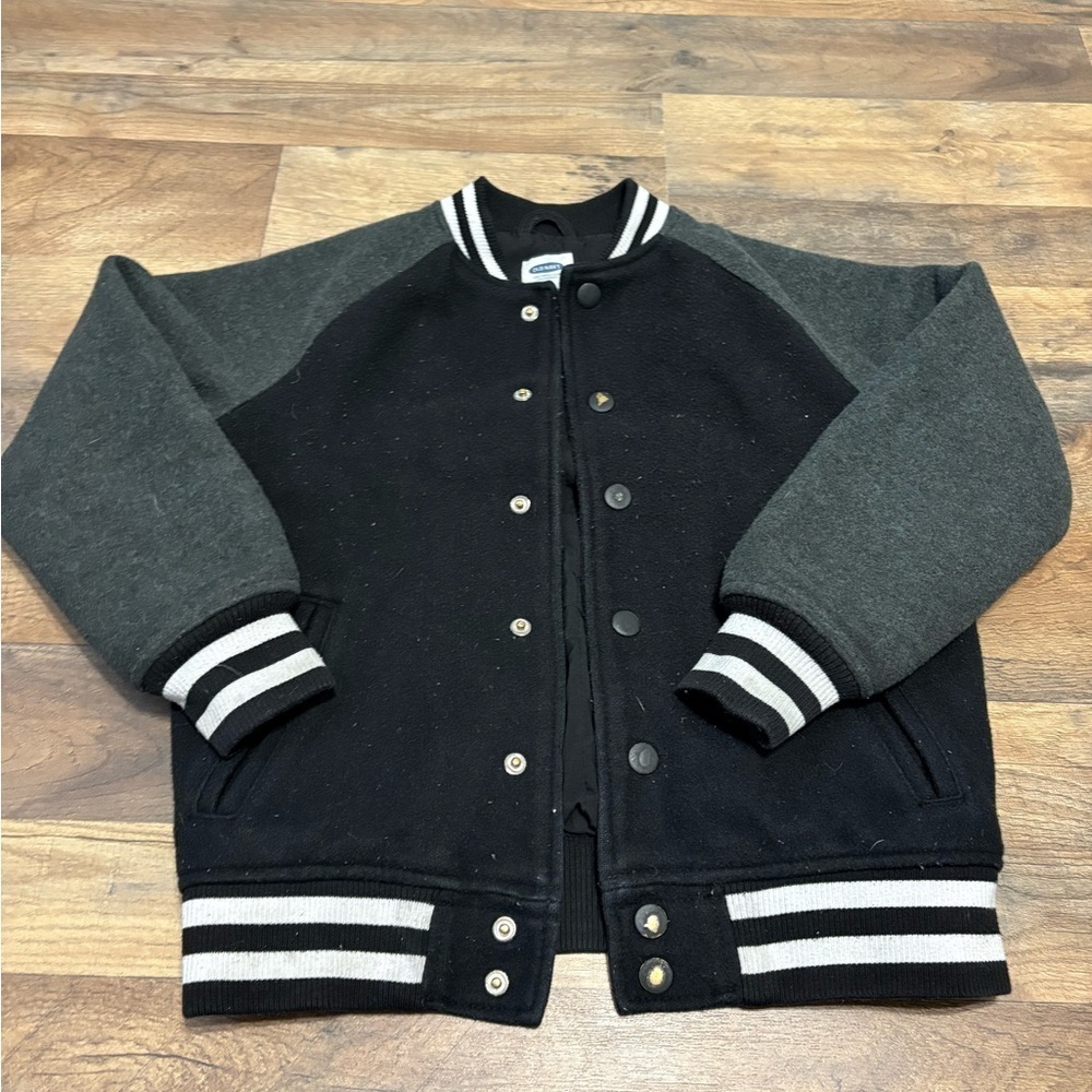 Old Navy Kids Varsity Jacket Size M (8) | Black & Gray Snap Button Jacket